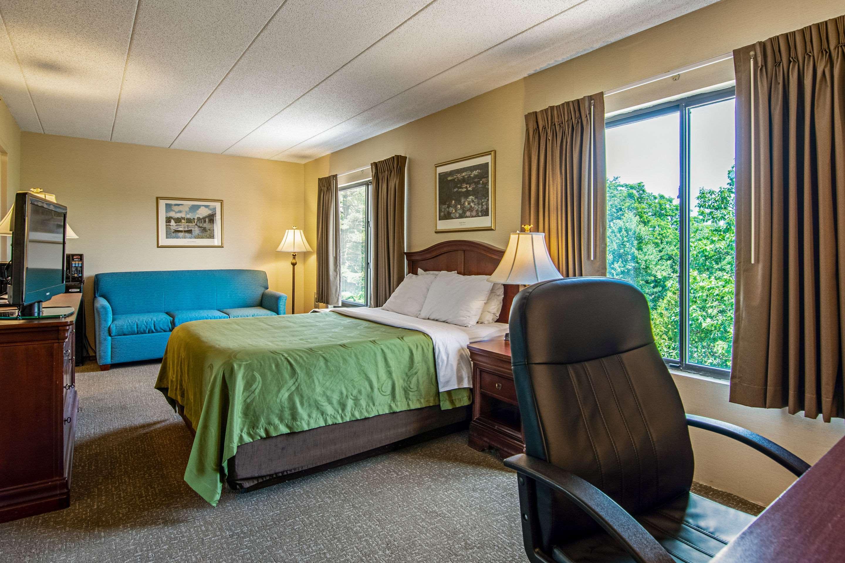 Quality Inn Portsmouth Extérieur photo