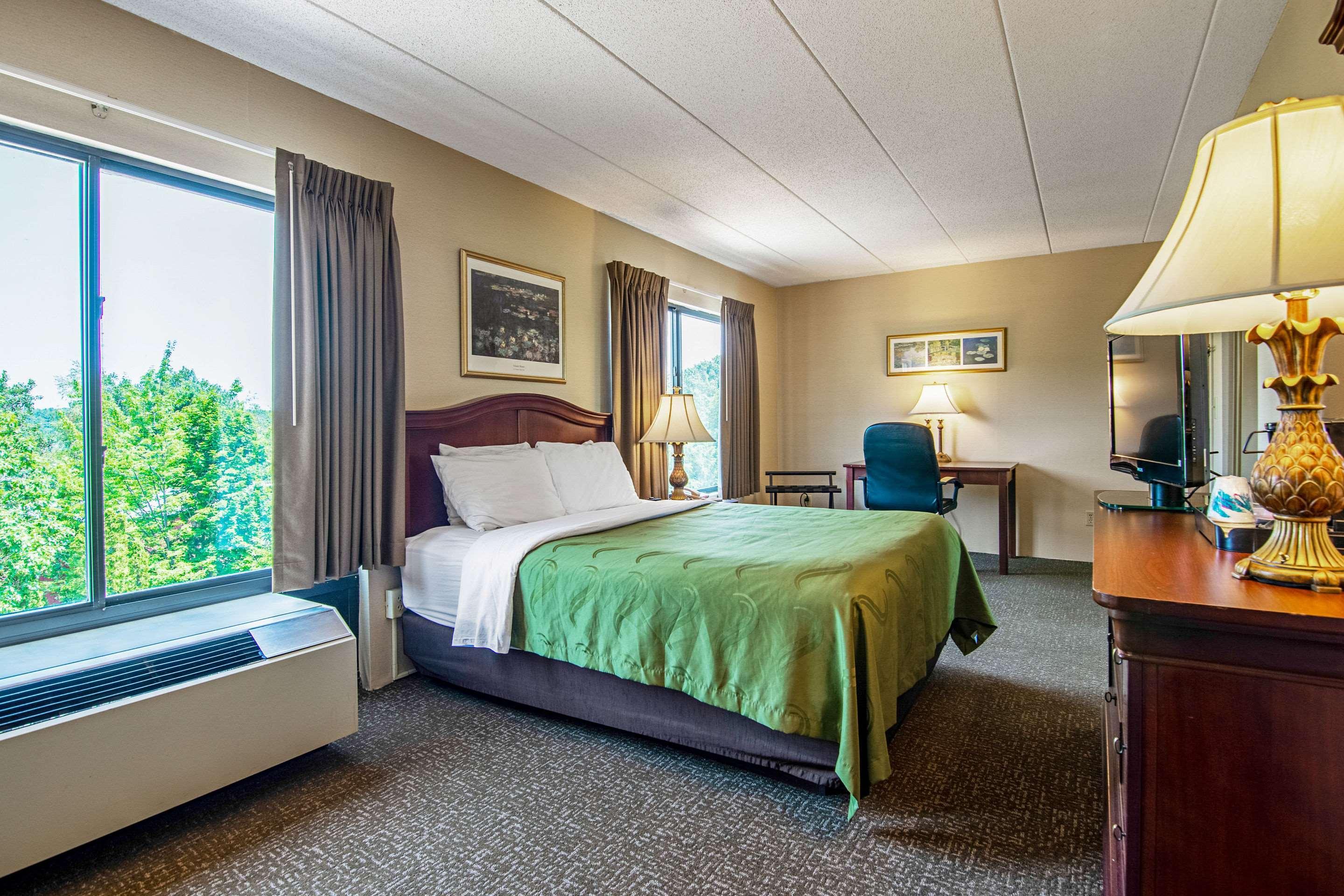 Quality Inn Portsmouth Extérieur photo